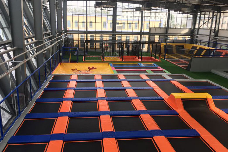国内知名蹦床设备厂家有哪些 ？哪个蹦床厂家好？